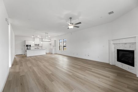 New construction Single-Family house Celina, TX 75009 plan Brookstone II - image 19