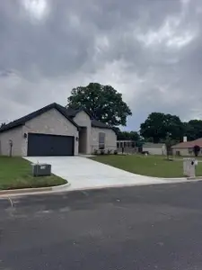 New construction Single-Family house 215 Sweetwater Dr, Weatherford, TX 76086 - image