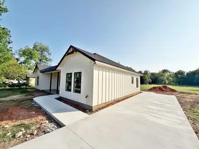 New construction Single-Family house 3320 N 27Th St, Waco, TX 76708 - image
