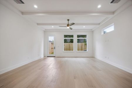 New construction Single-Family house 5339 A Larkin St, Houston, TX 77007 - image 15