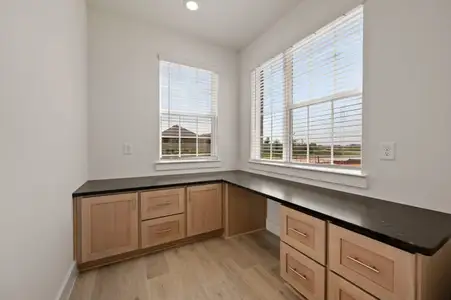 New construction Single-Family house 2536 Red Tailed Hawk, McKinney, TX 75071 plan Camille II Old World - image 3