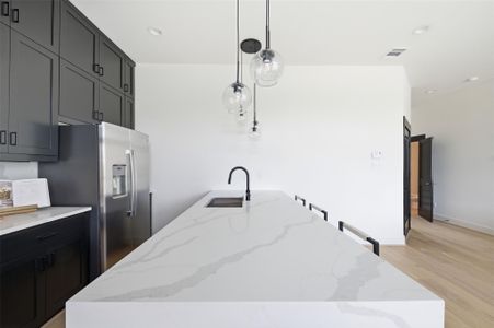 New construction Single-Family house 4603 Harrisburg Blvd, Unit C, Houston, TX 77011 - image 11