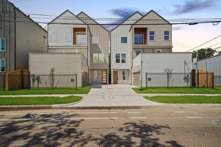 New construction Single-Family house 355 Cavalcade St, Houston, TX 77009 - image