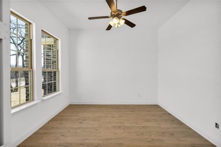 New construction Single-Family house 414 County Rd 4598, Boyd, TX 76023 null- photo 5 5