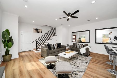 New construction Single-Family house 3537 Amos St, Houston, TX 77021 - image 8