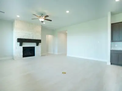 New construction Single-Family house 3113 Hidden Mist, Texas City, TX 77539 plan The Edward C - image 12