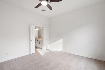 New construction Single-Family house 2205 Cento Walk, Round Rock, TX 78664 plan Meredith - image 19