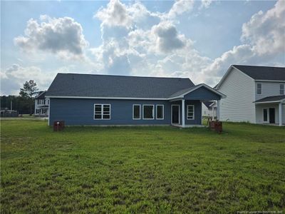 New construction Single-Family house 102 Sunny Acres Ln, Clinton, NC 28328 - image