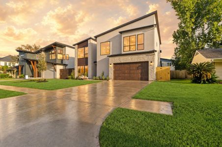 New construction Single-Family house 7119 Housman St, Houston, TX 77055 - image