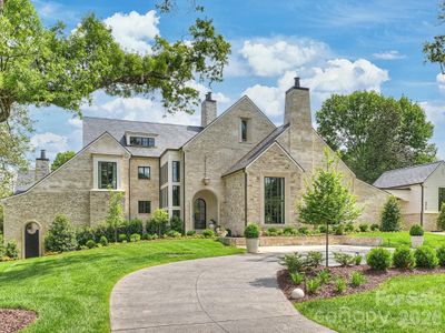 New construction Single-Family house 2317 Sharon Ln, Charlotte, NC 28211 - image