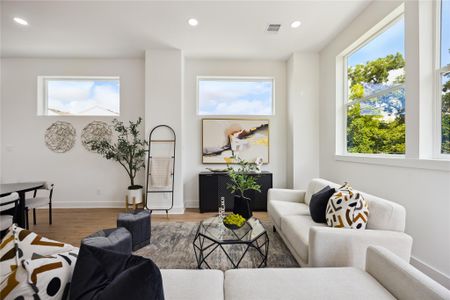 New construction Single-Family house 835A Rachel St, Houston, TX 77091 - image 19