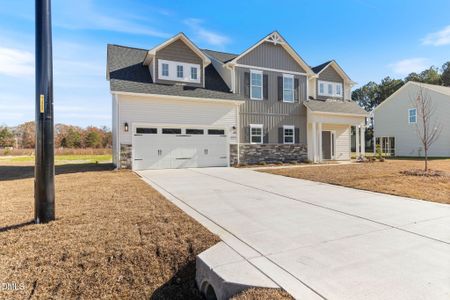 New construction Single-Family house 1512 Eastbay Dr, Fayetteville, NC 28312 plan Enmore - image