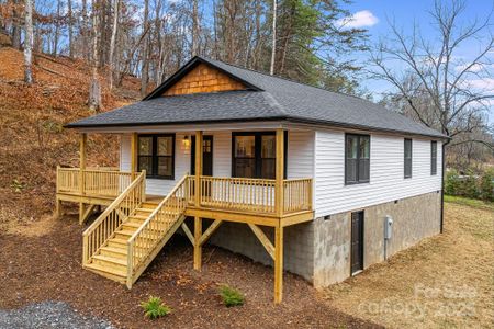 New construction Single-Family house 17 Melton Dr, Weaverville, NC 28787 - image