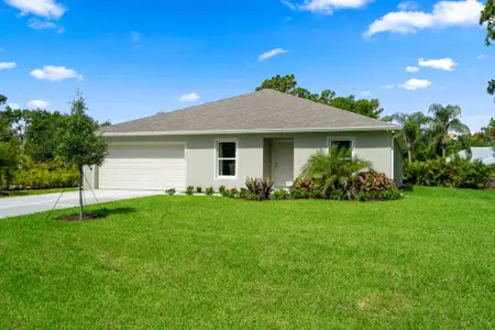 New construction Single-Family house 8540 N Deltona Blvd, Citrus Springs, FL 34434 plan Royal - image