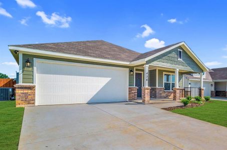 New construction Single-Family house 428 Rose Avenue, Cleburne, TX 76033 Robin- photo 0