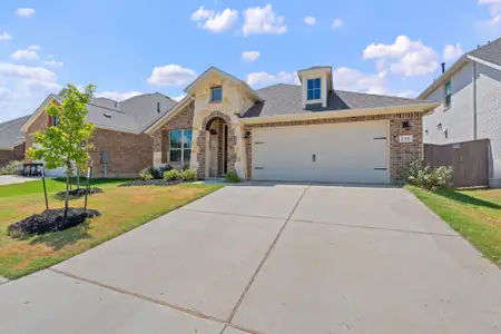 New construction Single-Family house 219 Golden Gate Ln, Kyle, TX 78640 - image