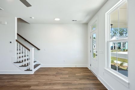New construction Single-Family house 816 Gentle Breeze Dr, Summerville, SC 29486 null- photo 6 6
