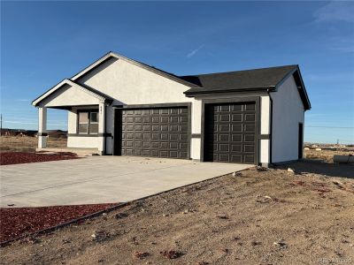 New construction Single-Family house 981 E Waverly Dr, Pueblo, CO 81007 - image