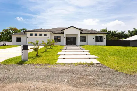 New construction Single-Family house 640 Marshall Rd, West Palm Beach, FL 33413 - image