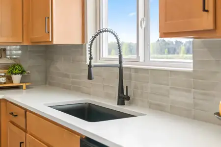 New construction Single-Family house 3054 Crossland Ct, Haines City, FL 33844 plan Plan 2566 Modeled - image 8