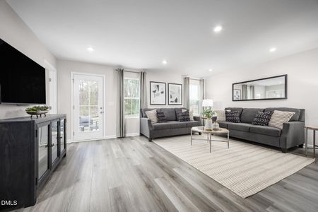 New construction Single-Family house 129 Cavalier Rider Run, Wendell, NC 27591 plan Woodford - image 14