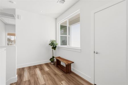 New construction Single-Family house 3607 New Orleans St, Houston, TX 77020 - image 9