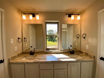 New construction Single-Family house 410 Aldred St, Greenville, TX 75401 - image 5