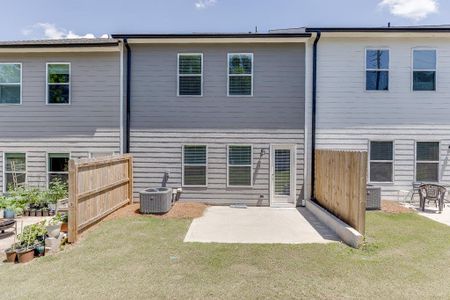 New construction Townhouse house 5132 Fox Den Rd, Oakwood, GA 30566 null- photo 4 4