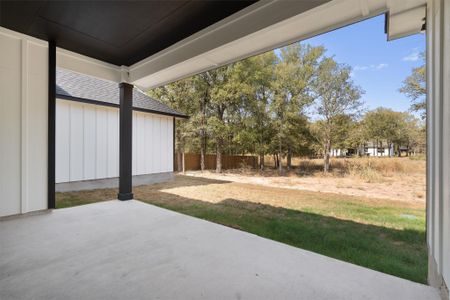 New construction Single-Family house 142 Waikakaaua Dr, Bastrop, TX 78602 null- photo 27 27