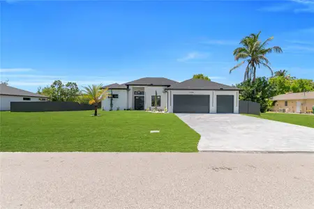 New construction Single-Family house 1114 Sw 8Th Pl, Cape Coral, FL 33991 - image