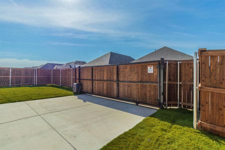 New construction Single-Family house 2257 Vista Wy, Waxahachie, TX 75165 - image 4