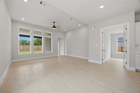 New construction Single-Family house 2839 Elm Creek Wy, Iowa Colony, TX 77583 plan Sheffield - image 10