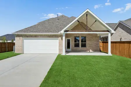 New construction Single-Family house 2206 Terlingua Dr, Waxahachie, TX 75165 plan Sparrow - image