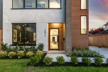 New construction Single-Family house 1511 Kipling St, Houston, TX 77006 - image 4