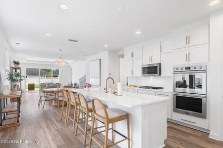 New construction Single-Family house 301 Creekmore Dr, Saint Augustine, FL 32092 null- photo 2 2