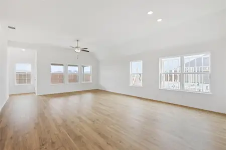 New construction Single-Family house 2127 Villa Bella Ln, Friendswood, TX 77546 plan Premier Series - Mahogany - image 10