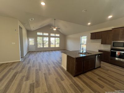 New construction Single-Family house 1622 Dunvegan Park, Bulverde, TX 78163 - photo 9 9