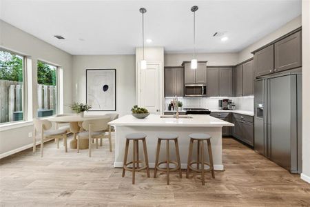 New construction Single-Family house 812 Glowing Dawn Dr, Houston, TX 77018 null- photo 6 6