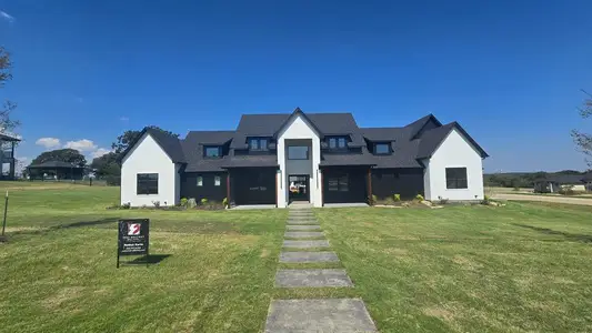 New construction Single-Family house 313 Mint Ridge Dr, Burleson, TX 76028 - image