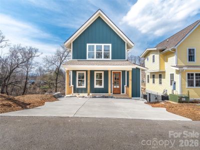 New construction Single-Family house 112 Alma Ln, Asheville, NC 28806 - image