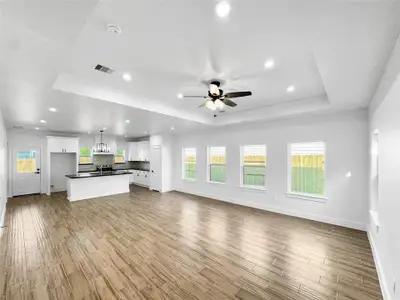 New construction Single-Family house 314 E Republic Ave, Baytown, TX 77520 - image