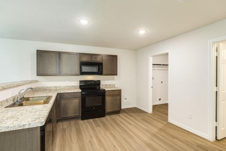 New construction Single-Family house 306 N Orange St, Sweeny, TX 77480 - image 5