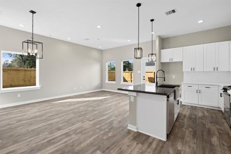 New construction Single-Family house 414 Stonework Landing Ln, Houston, TX 77076 PRIMROSE- photo 13 13