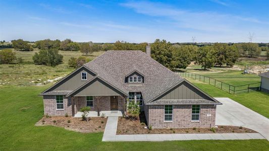 New construction Single-Family house 40 Yosemite Trl, Valley View, TX 76272 Salado- photo 0 0