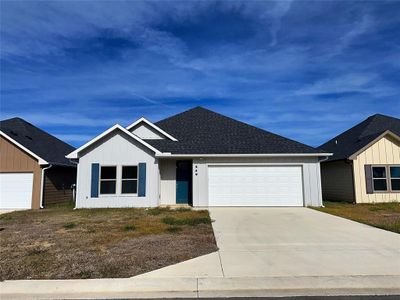 New construction Single-Family house 349 Preston Road, Mabank, TX 75147 - photo 0