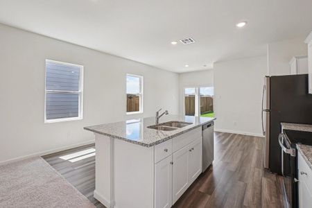 New construction Single-Family house 15306 Shady Crest Ct, Cut and Shoot, TX 77303 plan Odyssey - image 10