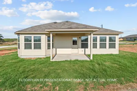 New construction Single-Family house 2825 Sun Byu, Seguin, TX 78155 plan Kingsley - image