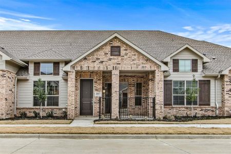 New construction Townhouse house 2617 Chablis Dr, Grand Prairie, TX 75054 null- photo 0