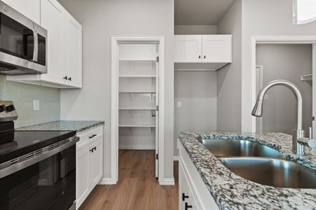 New construction Single-Family house 212 Lead Creek Dr, Fort Worth, TX 76131 plan The Boise - image 12