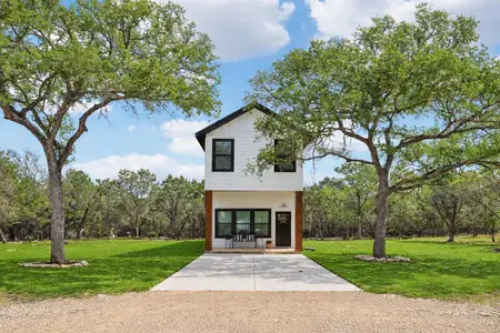 New construction Single-Family house 117 Golf Crest Dr, Unit C, Wimberley, TX 78676 - image